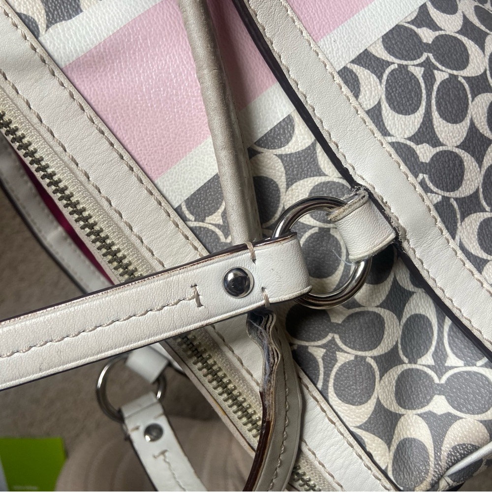Rare Vintage Coach Gray and Pink Signature Satchel Bag - Picture 16 of 16